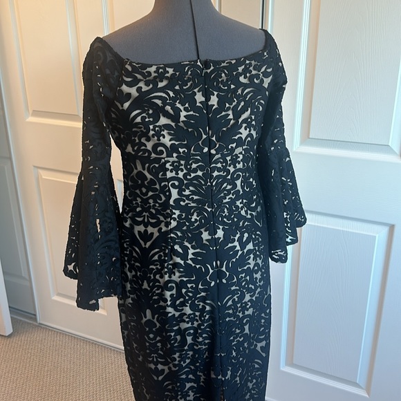 Evening gown - Picture 3 of 12